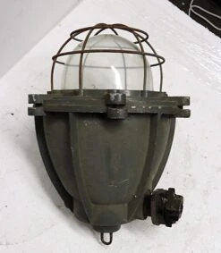 Heavy Cast Aluminum Industrial Light With Cage Cover -OGT Sale Store 13bel8024 08