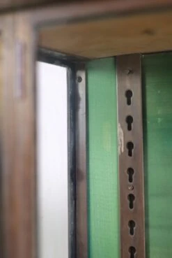 European 5 Ft. Brass Display Case With Adjustable Shelves 20 European 5 Ft. Brass Display Case With Adjustable Shelves -OGT Sale Store 22bel10765 05