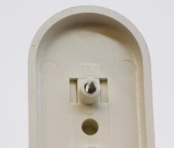 European 1970s Mid Century Cream Plastic Single Arm Wall Hook 13 European 1970s Mid Century Cream Plastic Single Arm Wall Hook -OGT Sale Store 23bel10944a 05