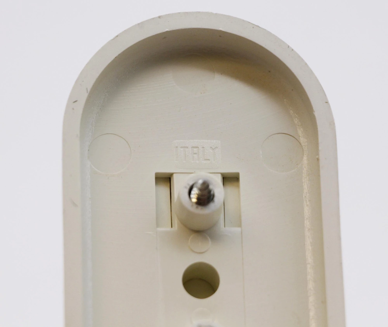 European 1970s Mid Century Cream Plastic Single Arm Wall Hook 7 European 1970s Mid Century Cream Plastic Single Arm Wall Hook - Image 5