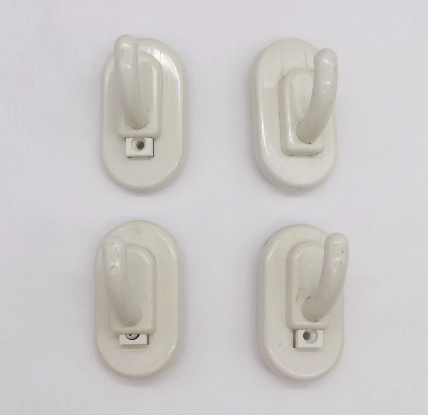 European 1970s Mid Century Cream Plastic Single Arm Wall Hook 8 European 1970s Mid Century Cream Plastic Single Arm Wall Hook - Image 6