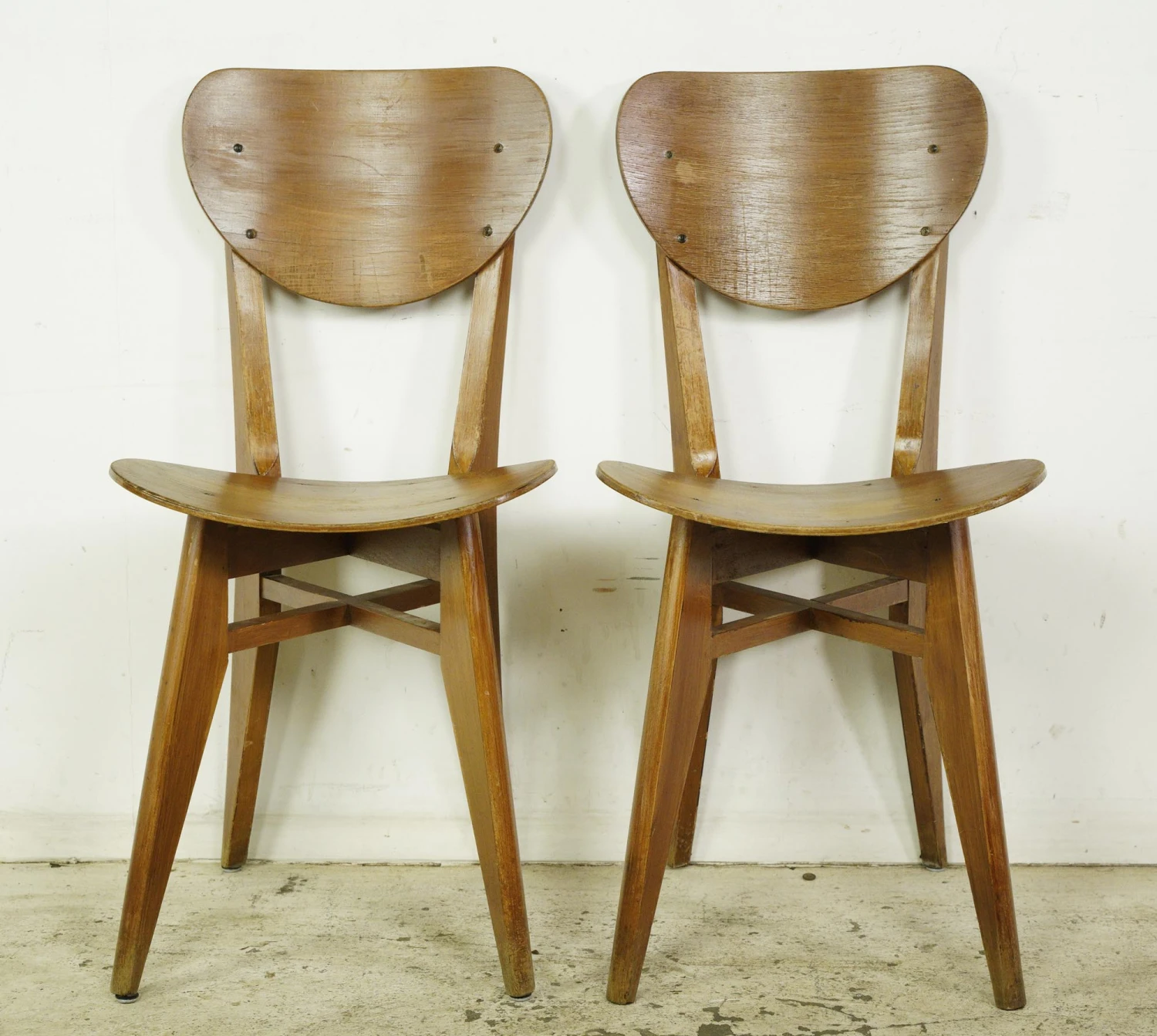Set Of Vintage European 1950s Mid Century Wooden Dining Chairs 12 Set Of Vintage European 1950s Mid Century Wooden Dining Chairs - Image 10