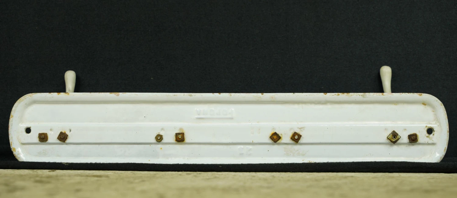 Vintage European White Cast Iron 4 Hook Coat Wall Rack 9 Vintage European White Cast Iron 4 Hook Coat Wall Rack - Image 7