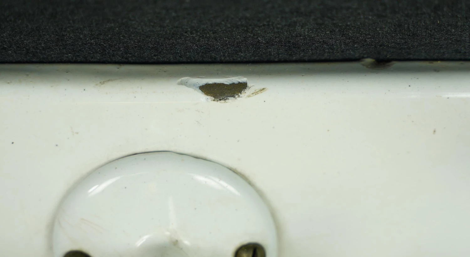 Vintage European 4 Hook White Cast Iron Coat Wall Rack 6 Vintage European 4 Hook White Cast Iron Coat Wall Rack - Image 4