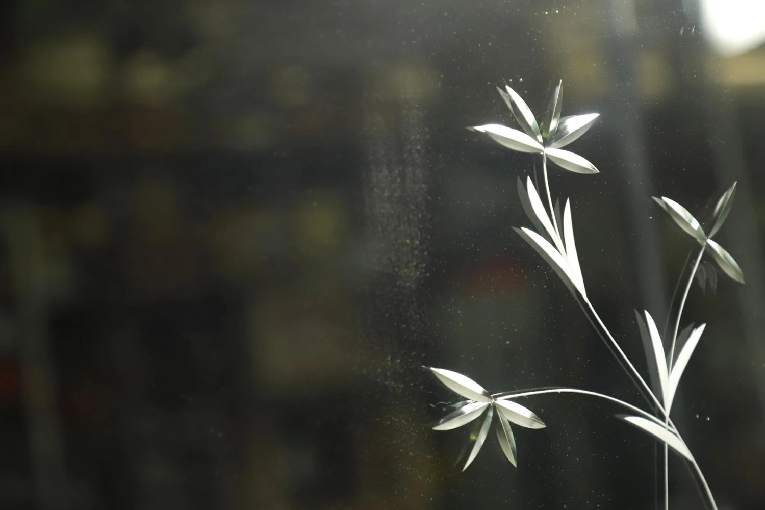 Vintage Beveled & Etched Wall Mirror With Floral Details 4 Vintage Beveled & Etched Wall Mirror With Floral Details - Image 2