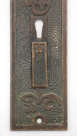 Antique 7.25 In. Mallory Wheeler Bronze Double Keyhole Door Back Plate 9 Antique 7.25 In. Mallory Wheeler Bronze Double Keyhole Door Back Plate -OGT Sale Store back plates for sale q278445