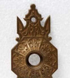 Ornate Keyhole Bronze Antique 6.625 In. Door Back Plate -OGT Sale Store back plates p233925