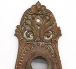 Antique 9 In. Bronze Ornate Yale & Towne Door Back Plate 7 Antique 9 In. Bronze Ornate Yale & Towne Door Back Plate -OGT Sale Store back plates q278213