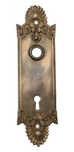 Yale & Towne Brass Keyhole 7.675 In. Back Plate