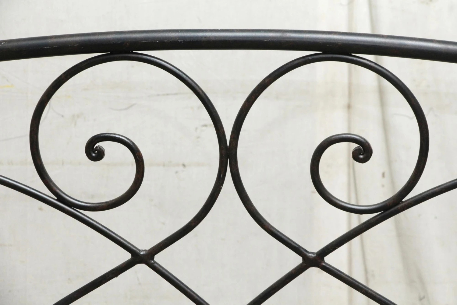 Black Day Bed Steel Frame 5 Black Day Bed Steel Frame - Image 3