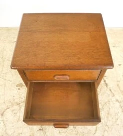 Vintage Medium Wood Tone Oak 4 Drawer Nightstand -OGT Sale Store bedroom q287319