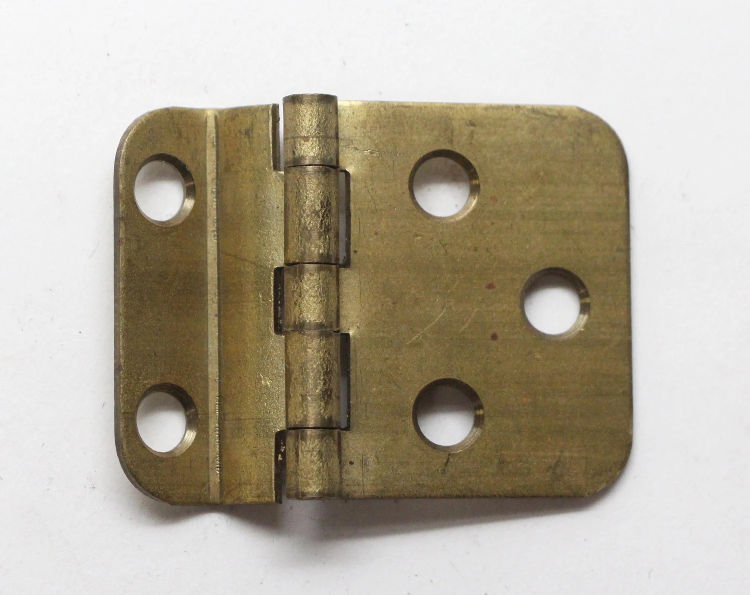 Pair Of Vintage 1.875 X 1.5 Brass Classic Face Mount Offset Cabinet Hinges 4 Pair Of Vintage 1.875 X 1.5 Brass Classic Face Mount Offset Cabinet Hinges - Image 2