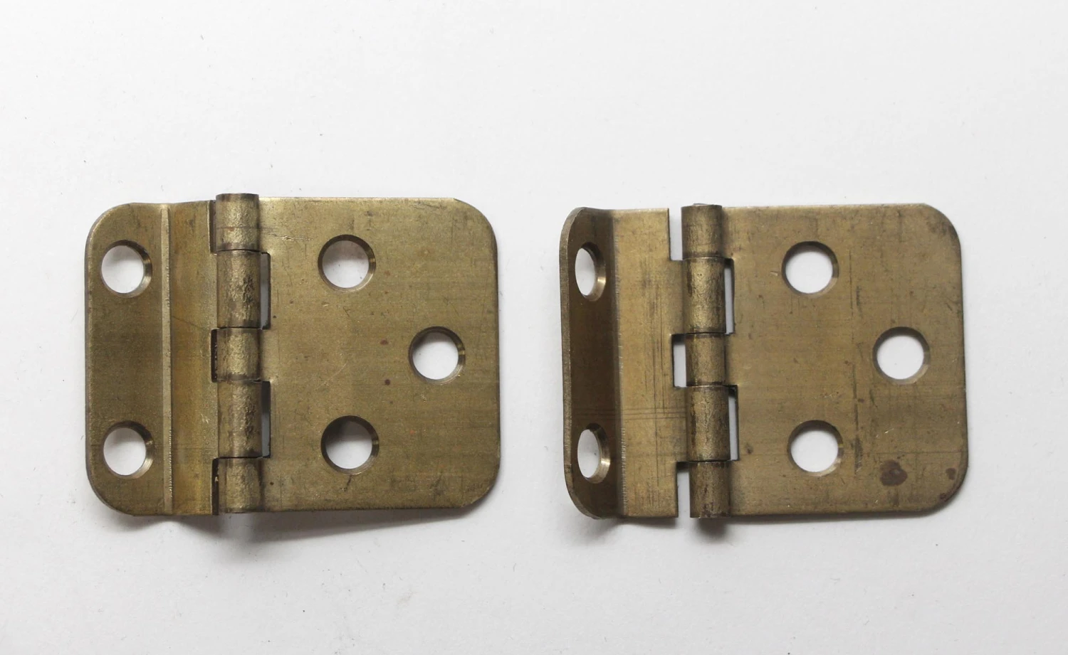 Pair Of Vintage 1.875 X 1.5 Brass Classic Face Mount Offset Cabinet Hinges 3 Pair Of Vintage 1.875 X 1.5 Brass Classic Face Mount Offset Cabinet Hinges