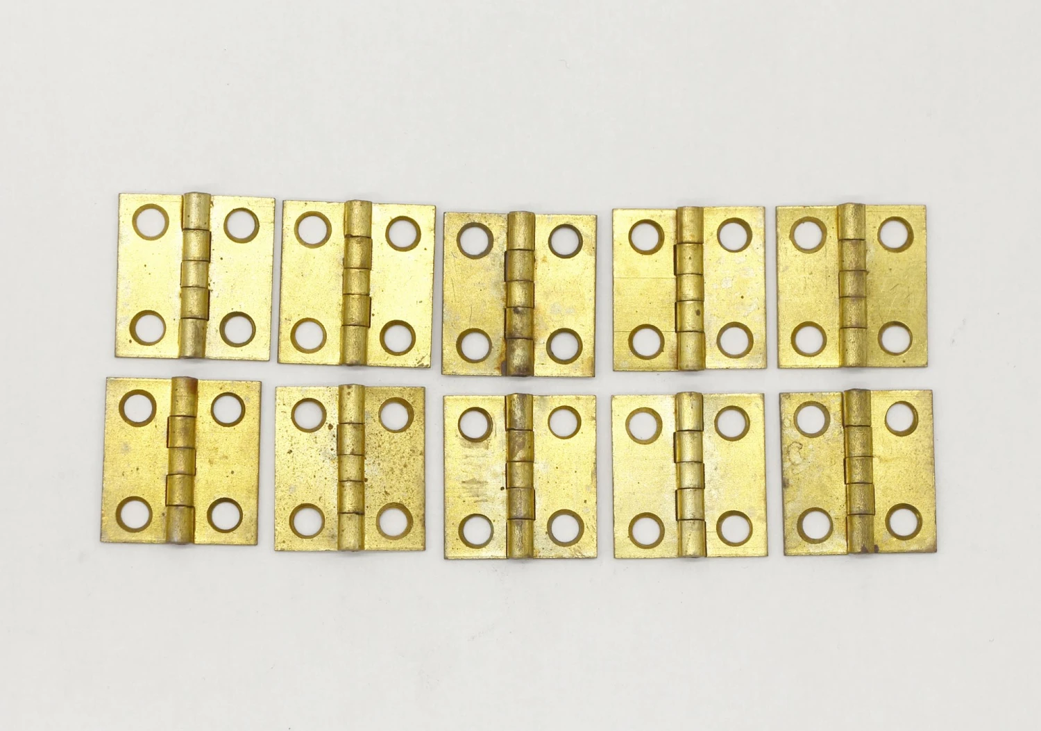 Set Of 10 Brass Finish 0.875 X 0.875 Cabinet Butt Hinges 3 Set Of 10 Brass Finish 0.875 X 0.875 Cabinet Butt Hinges