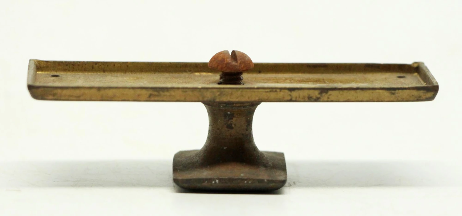 Vintage Brass Mid Century Square Cabinet Knob With Plate 5 Vintage Brass Mid Century Square Cabinet Knob With Plate - Image 3