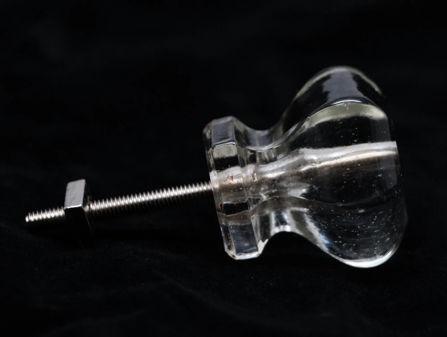 Vintage Clear Glass 1.5 In. Cabinet Drawer Knob 5 Vintage Clear Glass 1.5 In. Cabinet Drawer Knob - Image 3