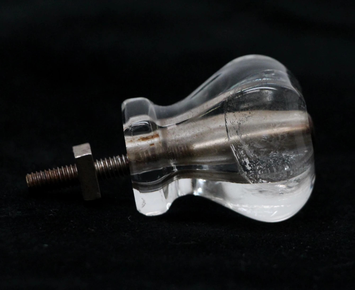 Vintage 1.25 In. Hexagon Clear Glass Drawer Cabinet Knob 5 Vintage 1.25 In. Hexagon Clear Glass Drawer Cabinet Knob - Image 3