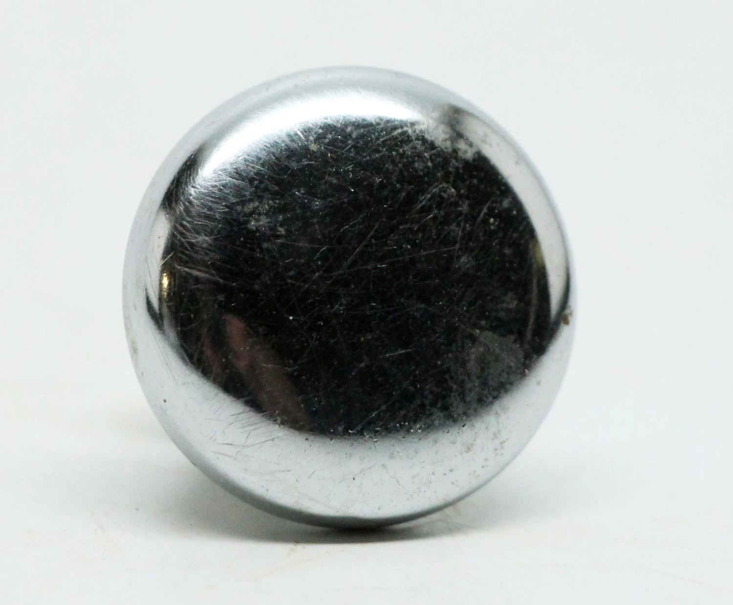 Pair Of 1.125 In. Plain Chrome Drawer Cabinet Knobs 4 Pair Of 1.125 In. Plain Chrome Drawer Cabinet Knobs - Image 2