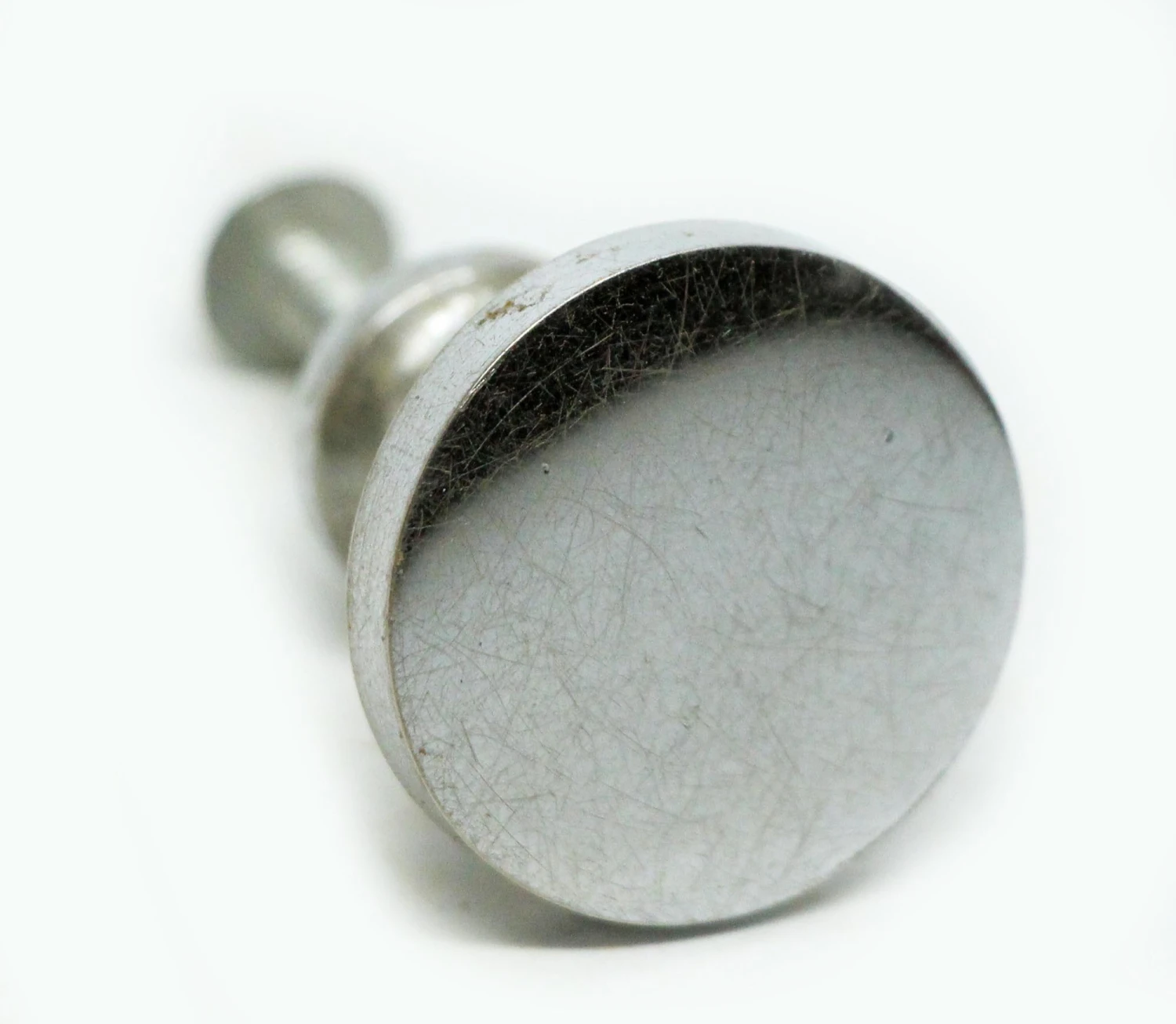 Pair Of Flat 1.125 In. Round Chrome Drawer Cabinet Knobs 4 Pair Of Flat 1.125 In. Round Chrome Drawer Cabinet Knobs - Image 2