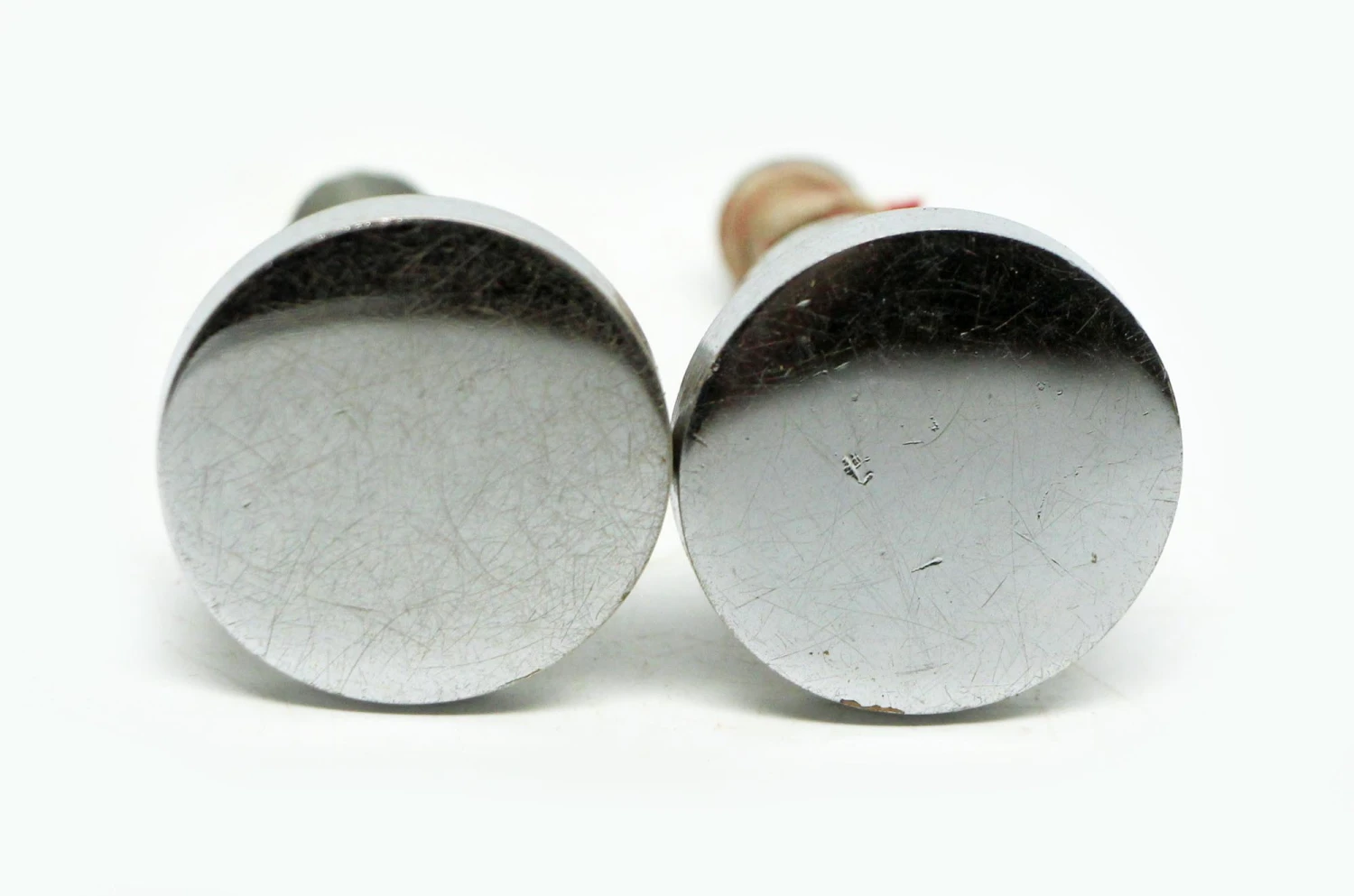 Pair Of Flat 1.125 In. Round Chrome Drawer Cabinet Knobs 3 Pair Of Flat 1.125 In. Round Chrome Drawer Cabinet Knobs