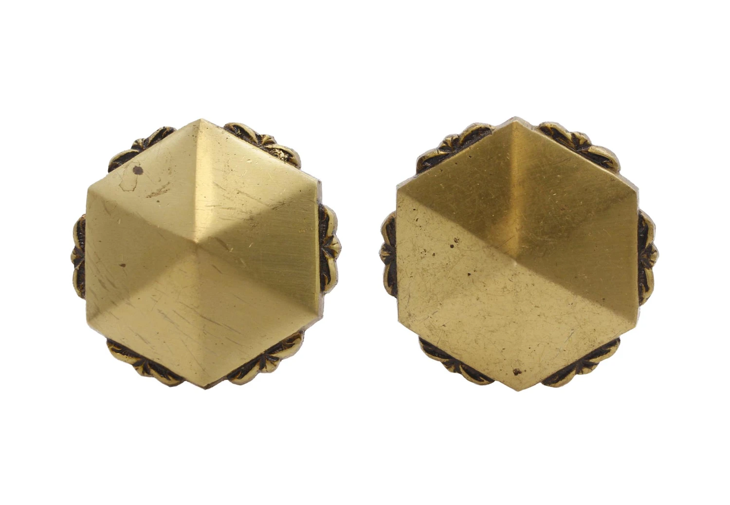 Pair Of Vintage 2.25 In. Hexagon Scalloped Brass Cabinet Drawer Knobs 3 Pair Of Vintage 2.25 In. Hexagon Scalloped Brass Cabinet Drawer Knobs