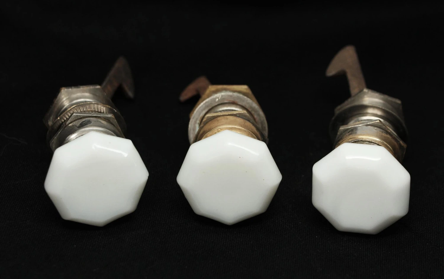 Vintage Opaque Milk Glass 1.25 In. Cabinet Knob 3 Vintage Opaque Milk Glass 1.25 In. Cabinet Knob