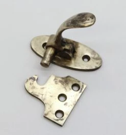 Vintage Oval Polished Bronze Right Hand Offset Door Latch 8 Vintage Oval Polished Bronze Right Hand Offset Door Latch -OGT Sale Store cabinet furniture latches p260457
