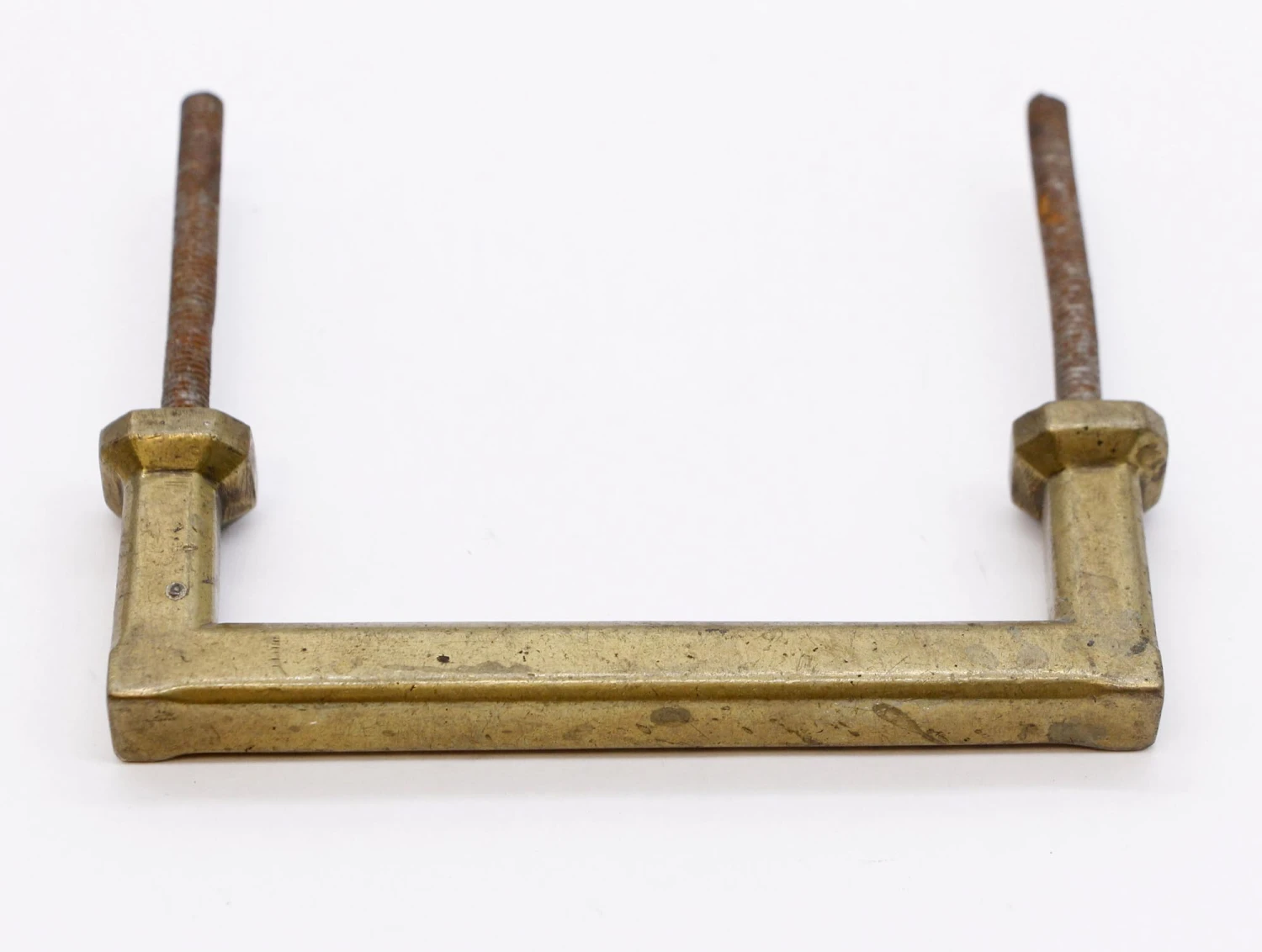 European Vintage 4.75 In. Bronze Sleek Bridge Drawer Pull 5 European Vintage 4.75 In. Bronze Sleek Bridge Drawer Pull - Image 3