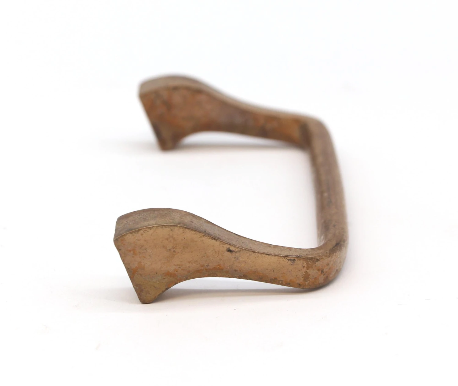 Classic 4.25 In. Brass Bridge Angled Drawer Pull 5 Classic 4.25 In. Brass Bridge Angled Drawer Pull - Image 3