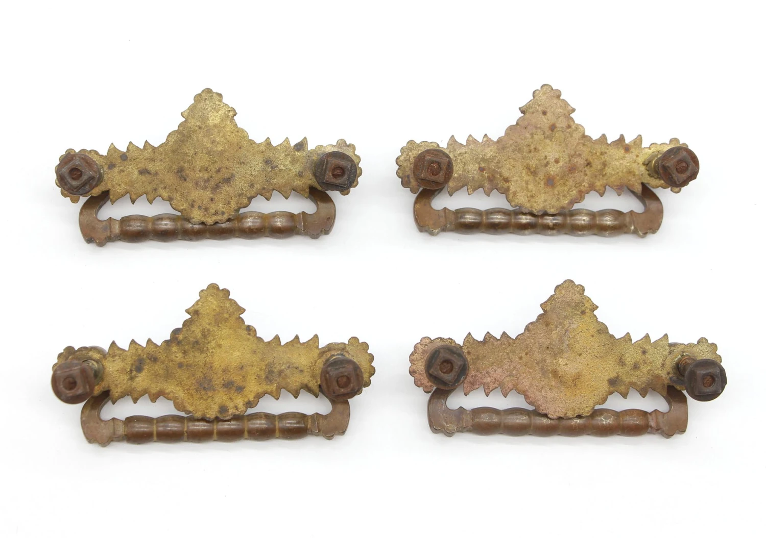 Set Of 4 Antique Stamped Brass Foliate Bail Drawer Pulls 5 Set Of 4 Antique Stamped Brass Foliate Bail Drawer Pulls - Image 3