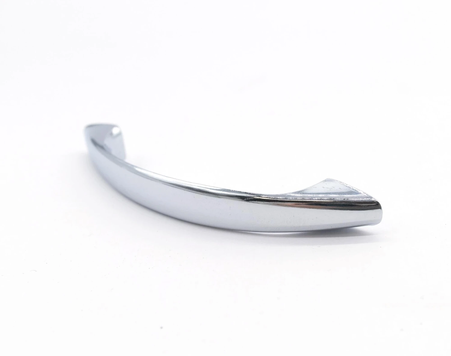 Vintage Chrome Modern 4 In. Curved Bridge Drawer Cabinet Pull 4 Vintage Chrome Modern 4 In. Curved Bridge Drawer Cabinet Pull - Image 2