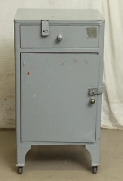 Front Page -OGT Sale Store cabinets m234041