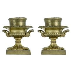 Pair Of Mottahedeh Fine Dining Solid Brass Candle Holders