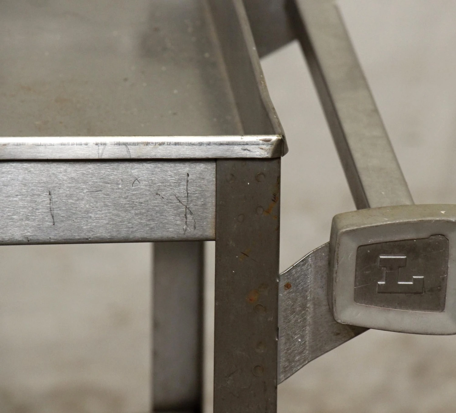 Three Tier Metal Cart 5 Three Tier Metal Cart - Image 3