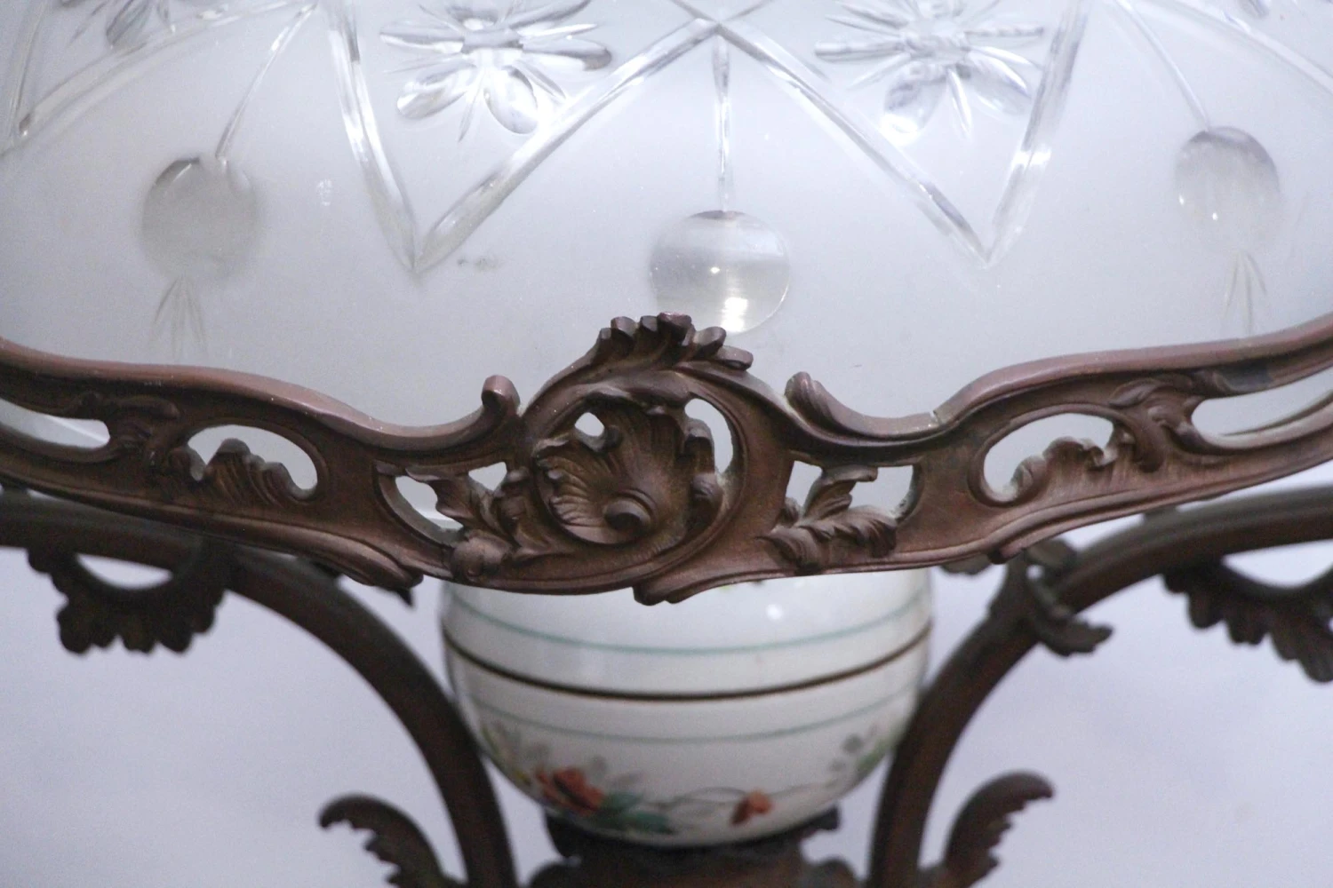 Antique Victorian 2 Arm Bronze Gas Light 5 Antique Victorian 2 Arm Bronze Gas Light - Image 3