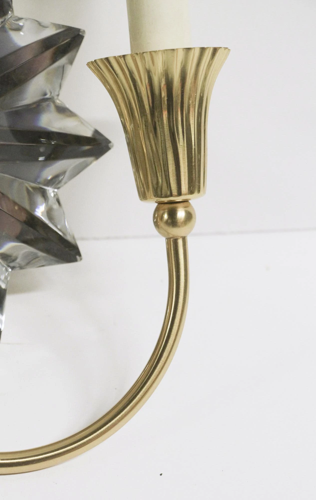 French Brass & Crystal Art Deco Floral Star 2 Arm Wall Sconce 7 French Brass & Crystal Art Deco Floral Star 2 Arm Wall Sconce - Image 5