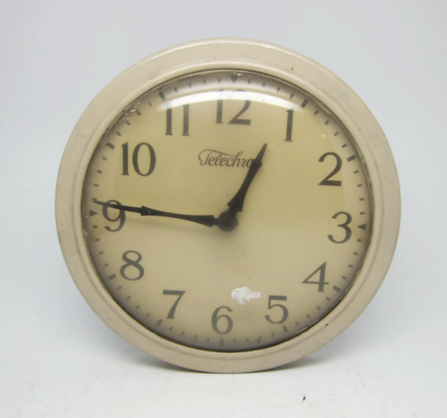 Vintage 9.25 In. Tan Wall Telechron School Wall Clock 3 Vintage 9.25 In. Tan Wall Telechron School Wall Clock