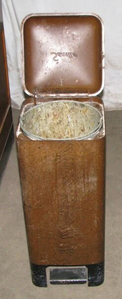 1930s Original Doctor’s Equipment Set 20 1930s Original Doctor’s Equipment Set -OGT Sale Store commercial furniture for sale l208006