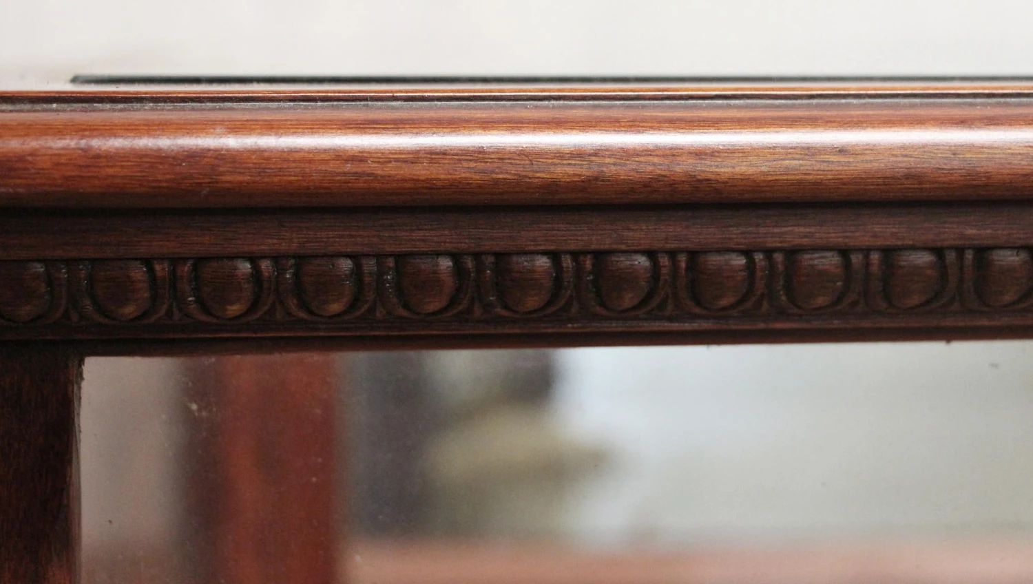 Carved Mahogany Showcase With Cabriole Legs 5 Carved Mahogany Showcase With Cabriole Legs - Image 3