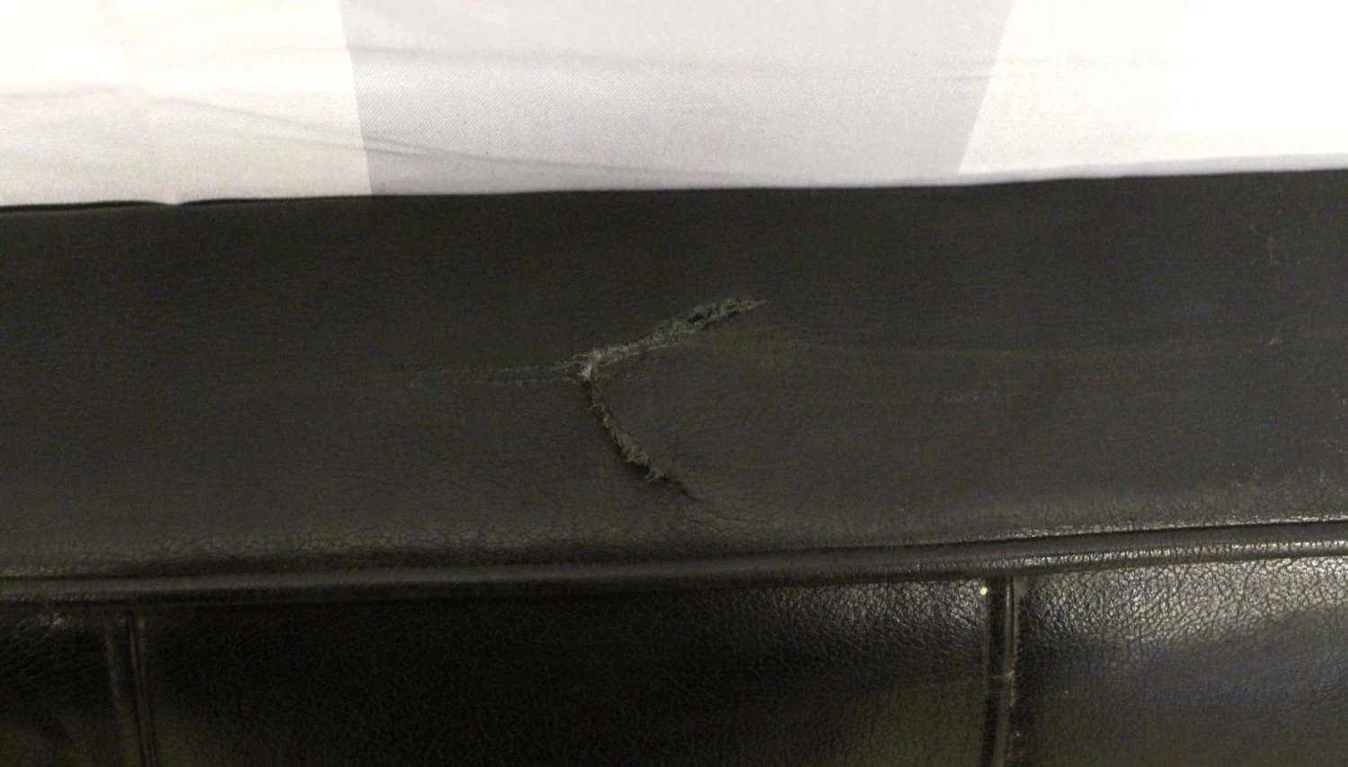 Vintage Black Leather 5 Foot Bench Cushion 5 Vintage Black Leather 5 Foot Bench Cushion - Image 3