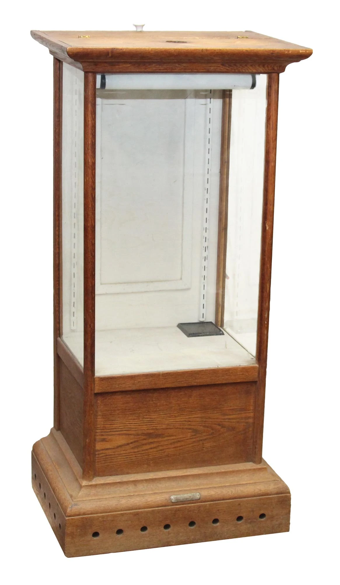 Narrow Stafford Showcase 3 Narrow Stafford Showcase