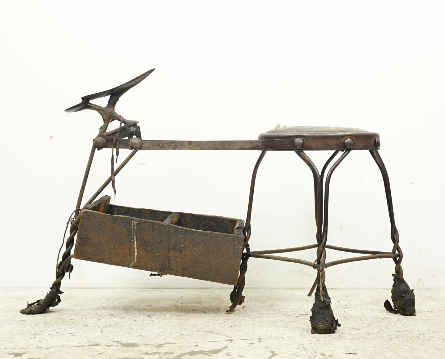 Antique Twisted Iron Cobbler Shoe Shine Station With Pine Box 4 Antique Twisted Iron Cobbler Shoe Shine Station With Pine Box - Image 2