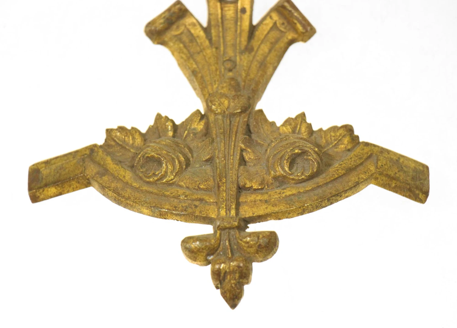 Antique Brass Rose Curled Top Curtain Sash Holder 4 Antique Brass Rose Curled Top Curtain Sash Holder - Image 2