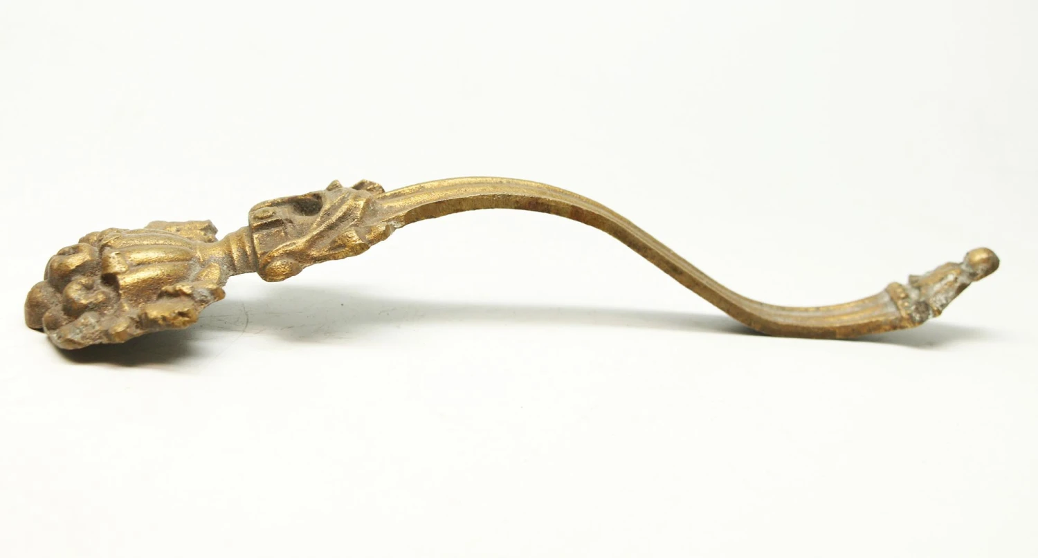 Set Of Antique French Gilded Floral Curtain Tie Backs 4 Set Of Antique French Gilded Floral Curtain Tie Backs - Image 2