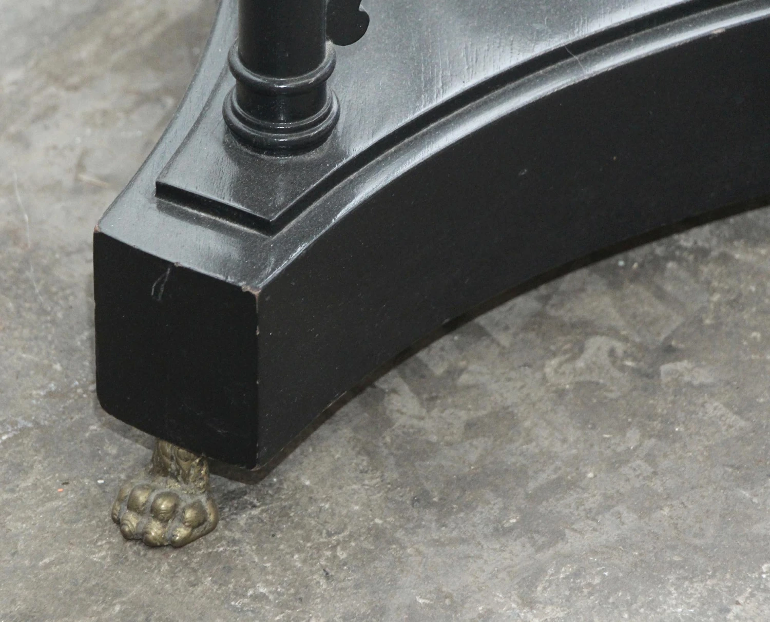 Vintage Triangular Wooden Lamp Table Combo 12 Vintage Triangular Wooden Lamp Table Combo - Image 10