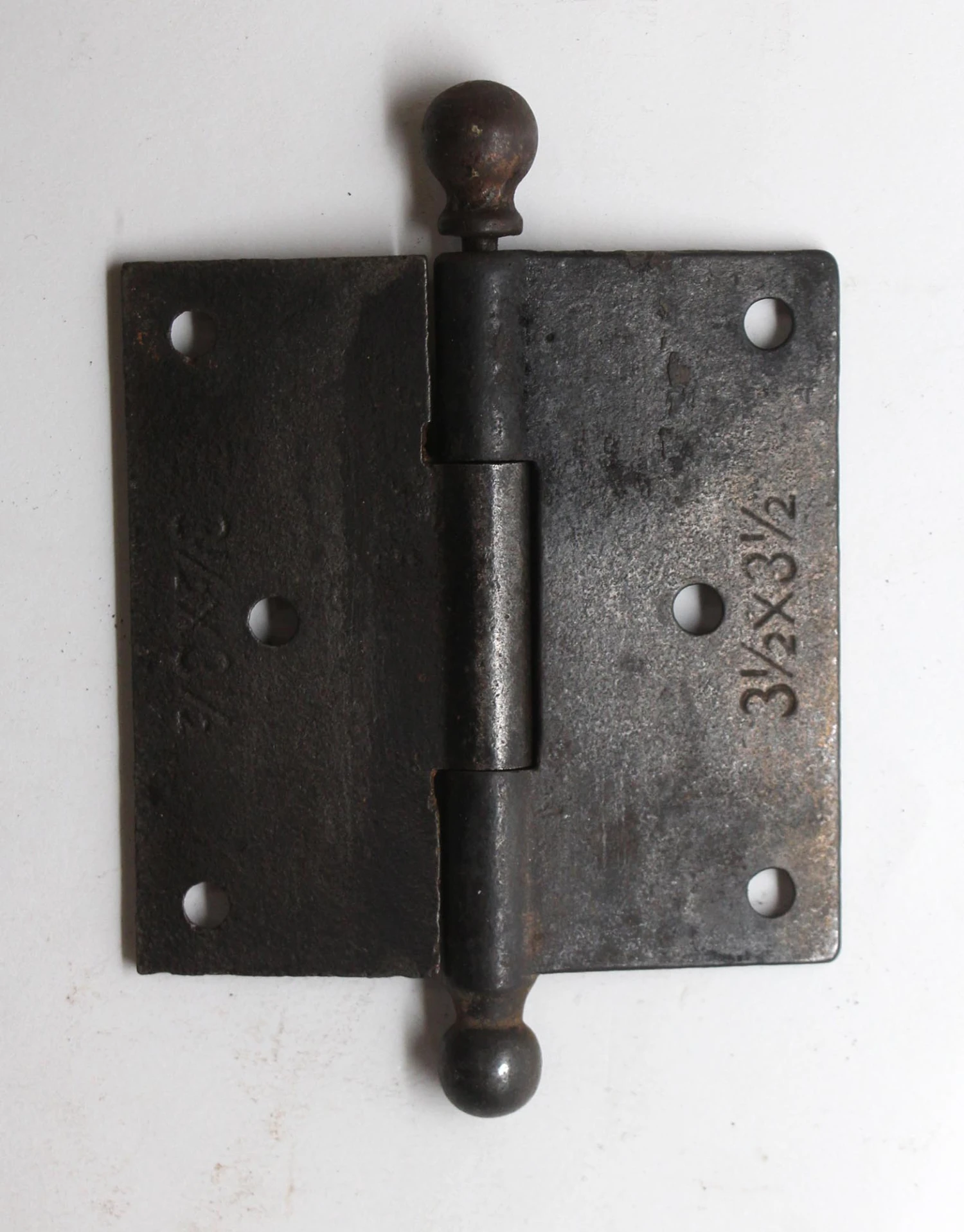 Ball Tip 3.5 X 3.5 Cast Iron Butt Antique Door Hinge 5 Ball Tip 3.5 X 3.5 Cast Iron Butt Antique Door Hinge - Image 3