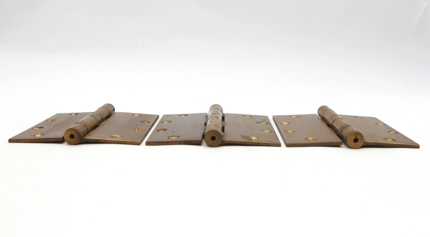 Set Of 3 Vintage Stanley 5 X 5 Brass Butt Door Hinges 5 Set Of 3 Vintage Stanley 5 X 5 Brass Butt Door Hinges - Image 3