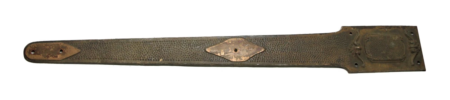 Set Of 3 Arts & Crafts Cast Iron Strap Hinges 4 Set Of 3 Arts & Crafts Cast Iron Strap Hinges - Image 2