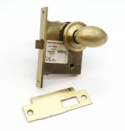 Baldwin Brushed Brass Oval Door Knob Passage Set