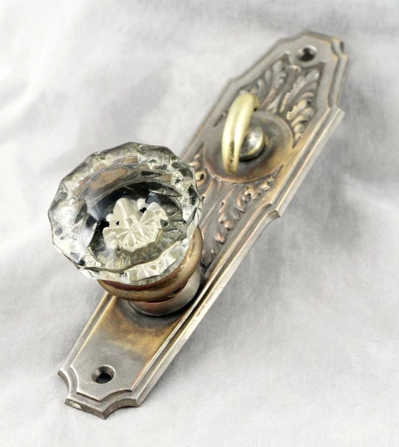 1940s Art Deco Brass Back Plate With Glass Knob 5 1940s Art Deco Brass Back Plate With Glass Knob - Image 3